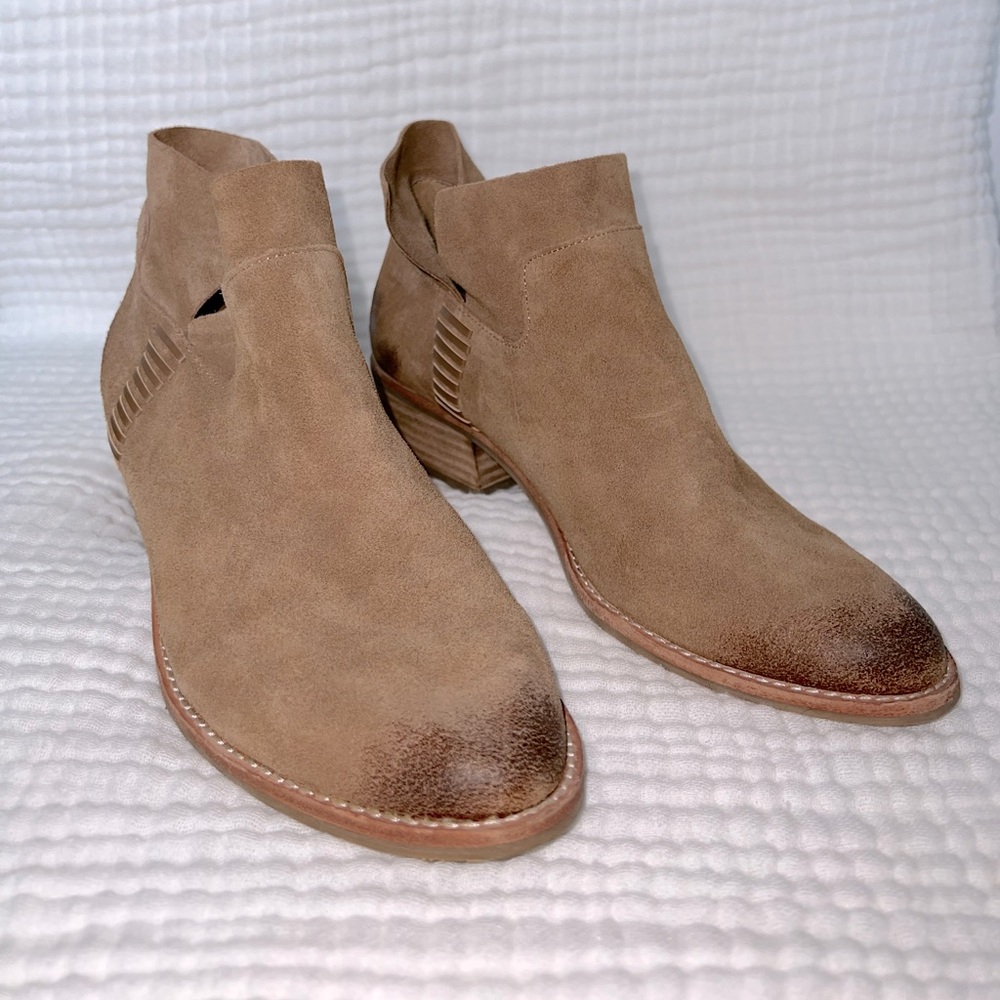 Suede ankle booties